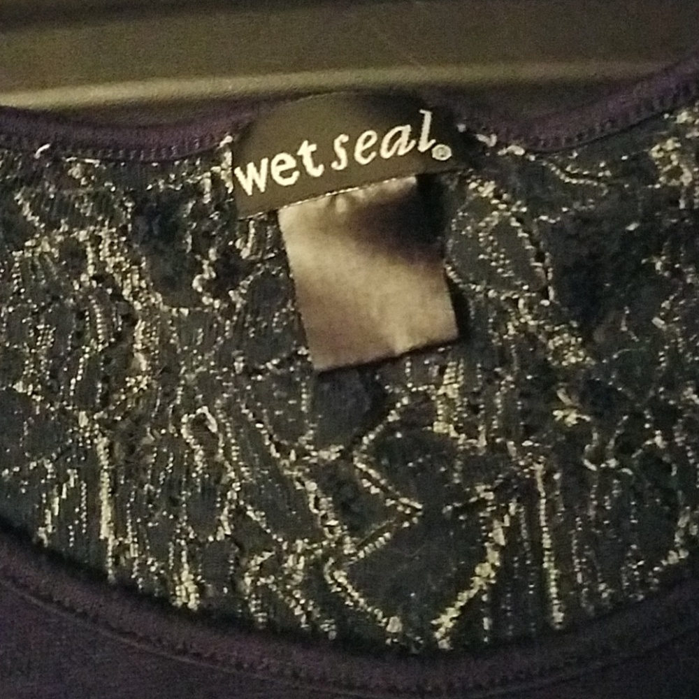 Sweater - Picture 5 of 5